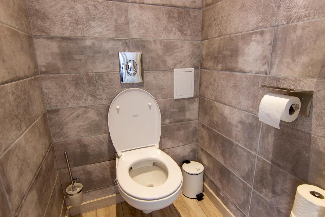 Cocon D'Hiver - Netflix & Wifi - Parking Gratuit - Check-In 24H24 - Kit Bebe Inclus - Emplacement Velos - Goodmarning Chalons en Champagne Luaran gambar